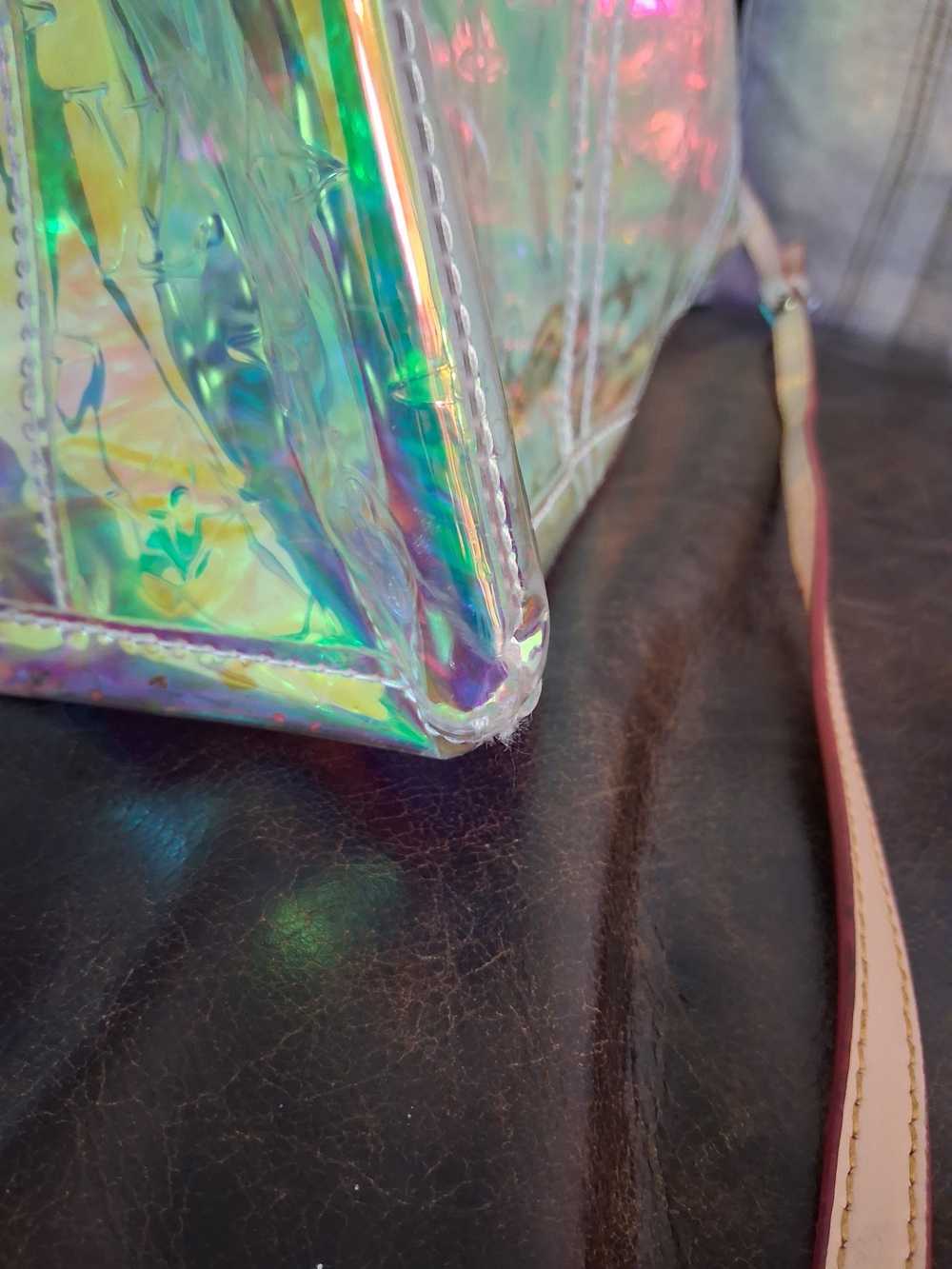 Holographic Iridescent Travel Tote - Clear Rainbow Shine - Picture 10 of 12